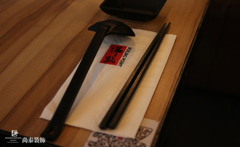 品牌火鍋店裝修實(shí)景圖-沸點(diǎn)火鍋