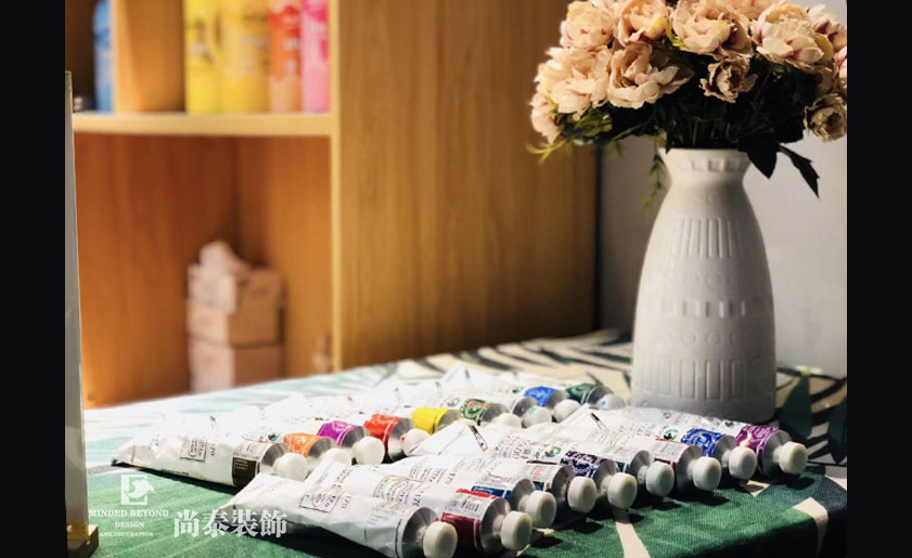 100㎡繪畫館裝修實景圖-視覺美術(shù)繪館