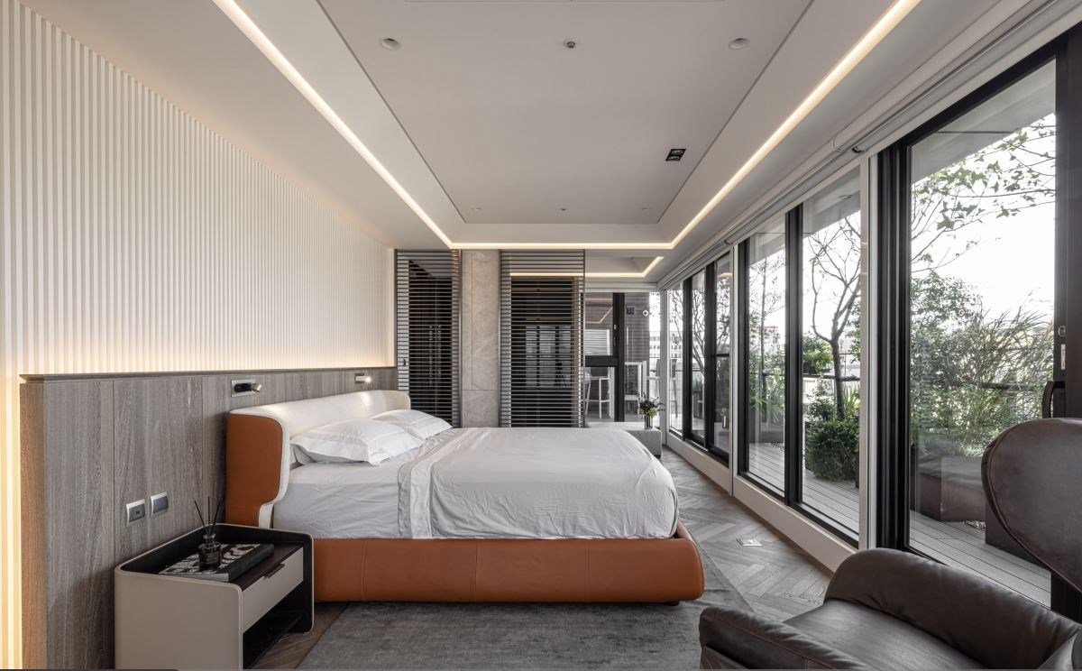 室內(nèi)設(shè)計(jì)：替忙碌的深圳城市生活按下暫停！60 坪樓中樓三面采光＋大露臺(tái)，找回日常放松的途徑