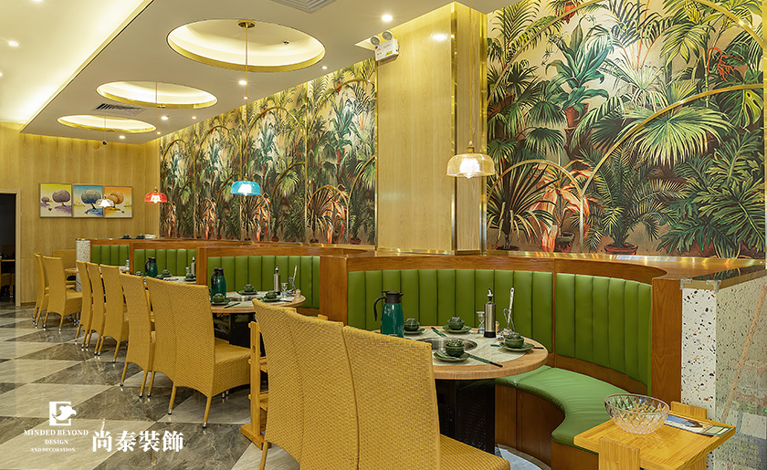 300平米椰子雞餐廳餐飲店裝修實(shí)景案例 | 潤(rùn)清園